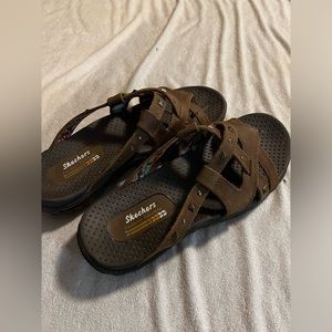 Skechers sandals size 9